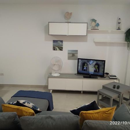 Brisas Del Medano Apartment Екстериор снимка